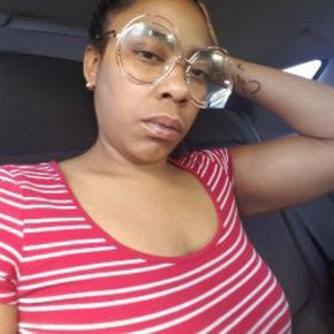 Meet your Posher, Yasmin